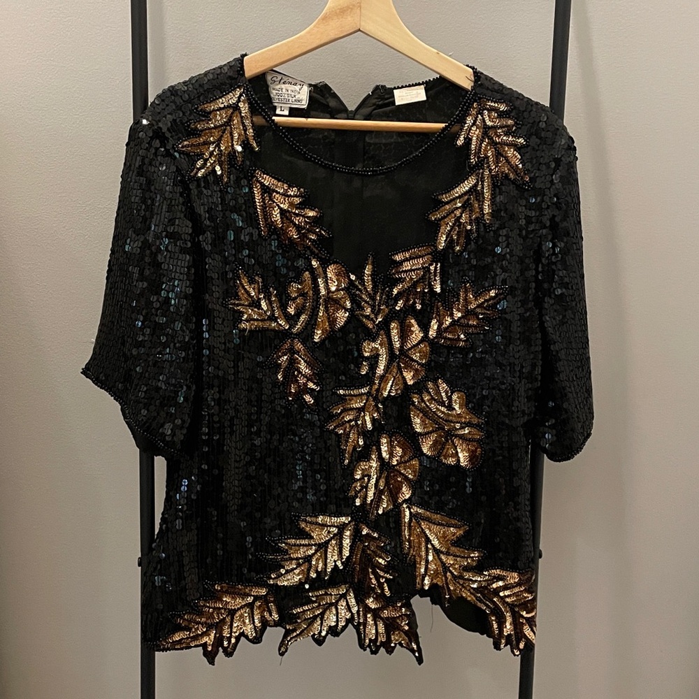 Stenay Black and Gold Festive Sequin Top